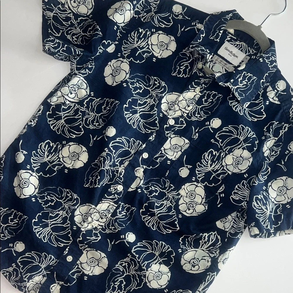 Goodfellow & Co Navy and White Shell Print Shirt - Picture 5 of 9